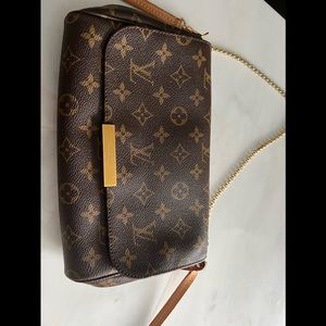 Louis Vuitton Favorite bag